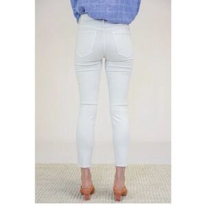 MOTHER High Waisted Looker Ankle Fray 
Stretchy